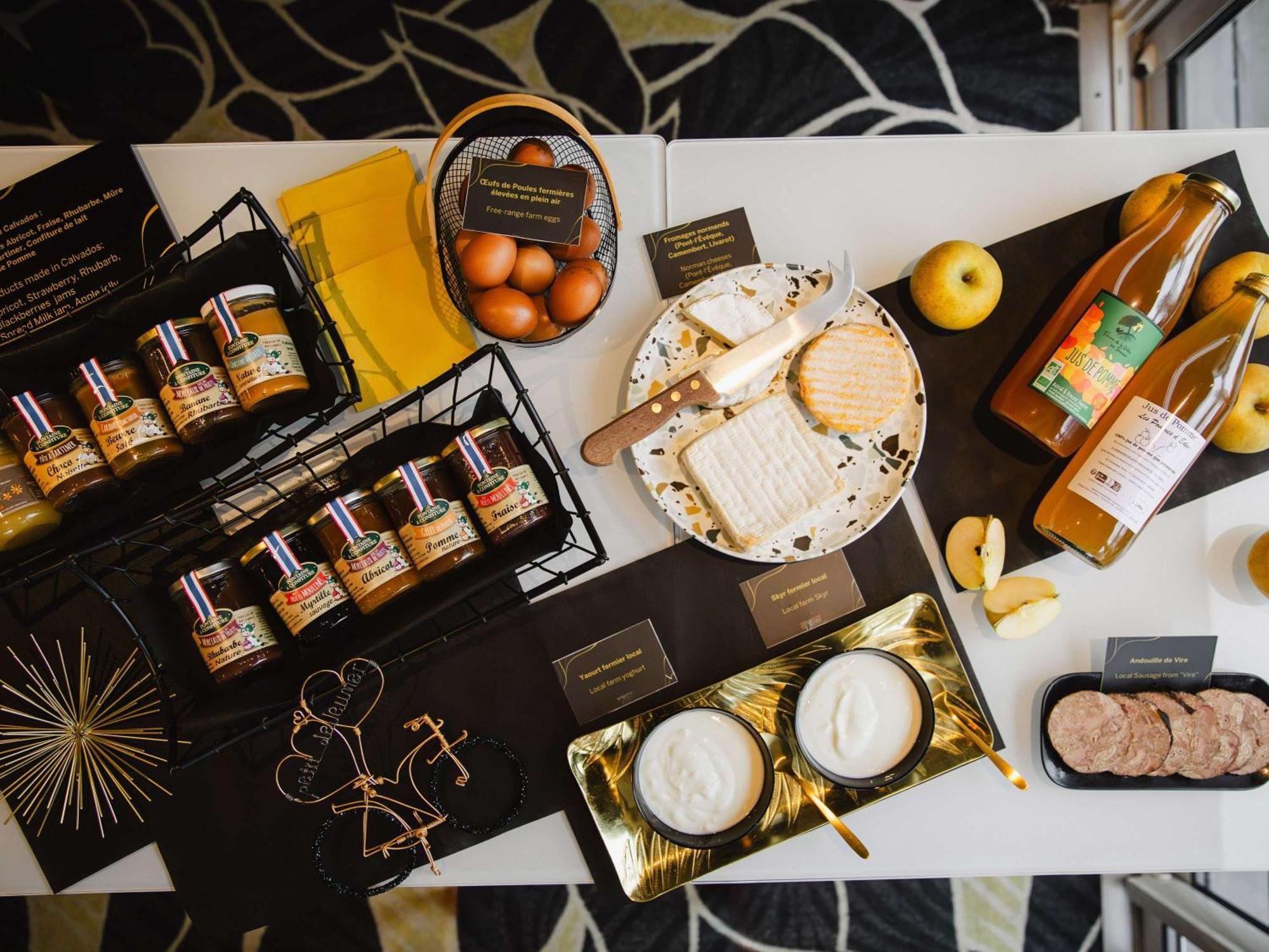 Mercure Cabourg Hotel & Spa מראה חיצוני תמונה